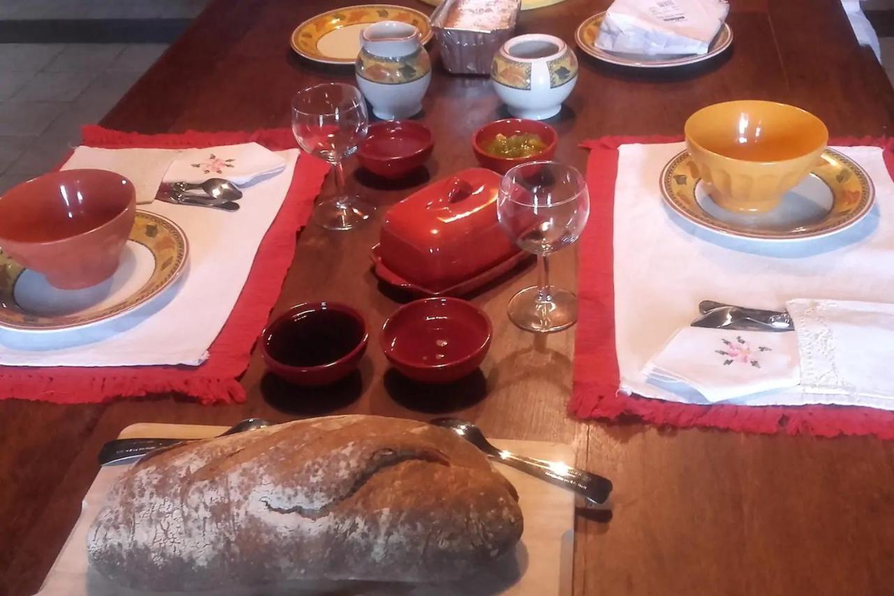 Chez Mialaret Bed and Breakfast Tourniac Εξωτερικό φωτογραφία